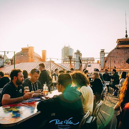 Pura Vida Sky Bar & Hostel Бухарест Екстер'єр фото