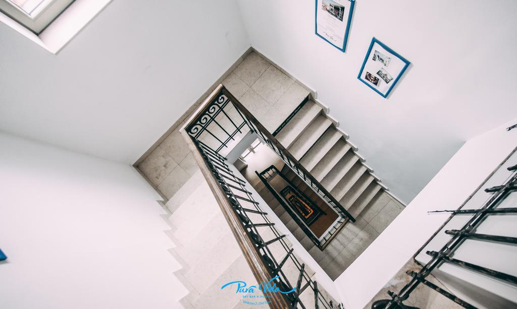 Pura Vida Sky Bar & Hostel Бухарест Екстер'єр фото